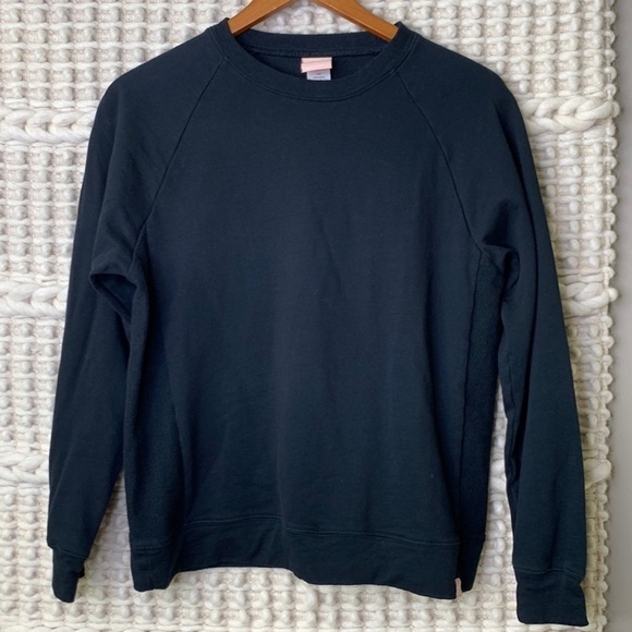 THIRDLOVE Black Crewneck Sweatshirt - Picture 3 of 6